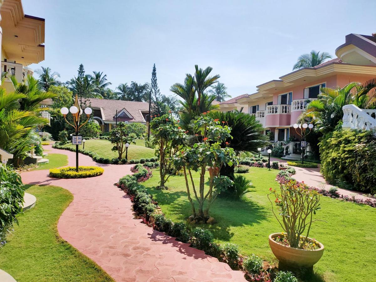 Coconut Grove Beach Resort Kolva Kültér fotó