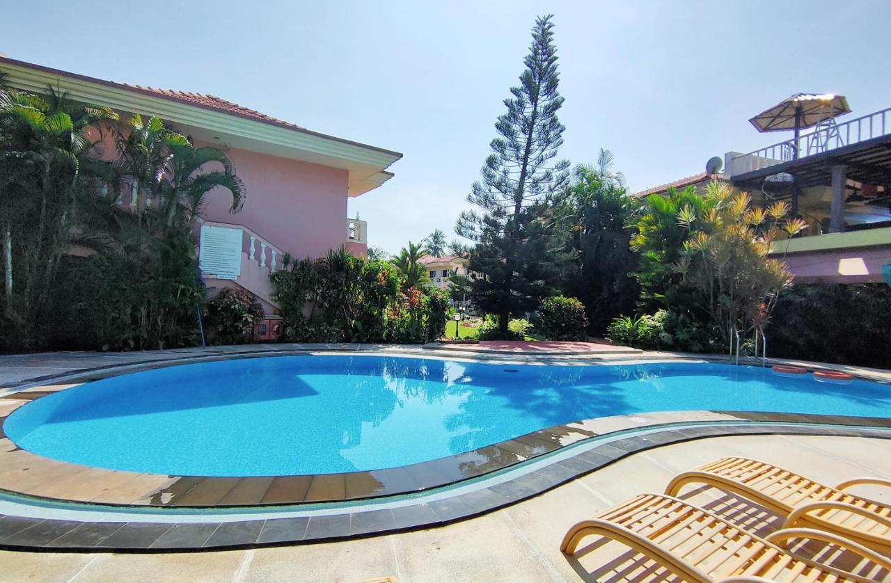 Coconut Grove Beach Resort Kolva Kültér fotó