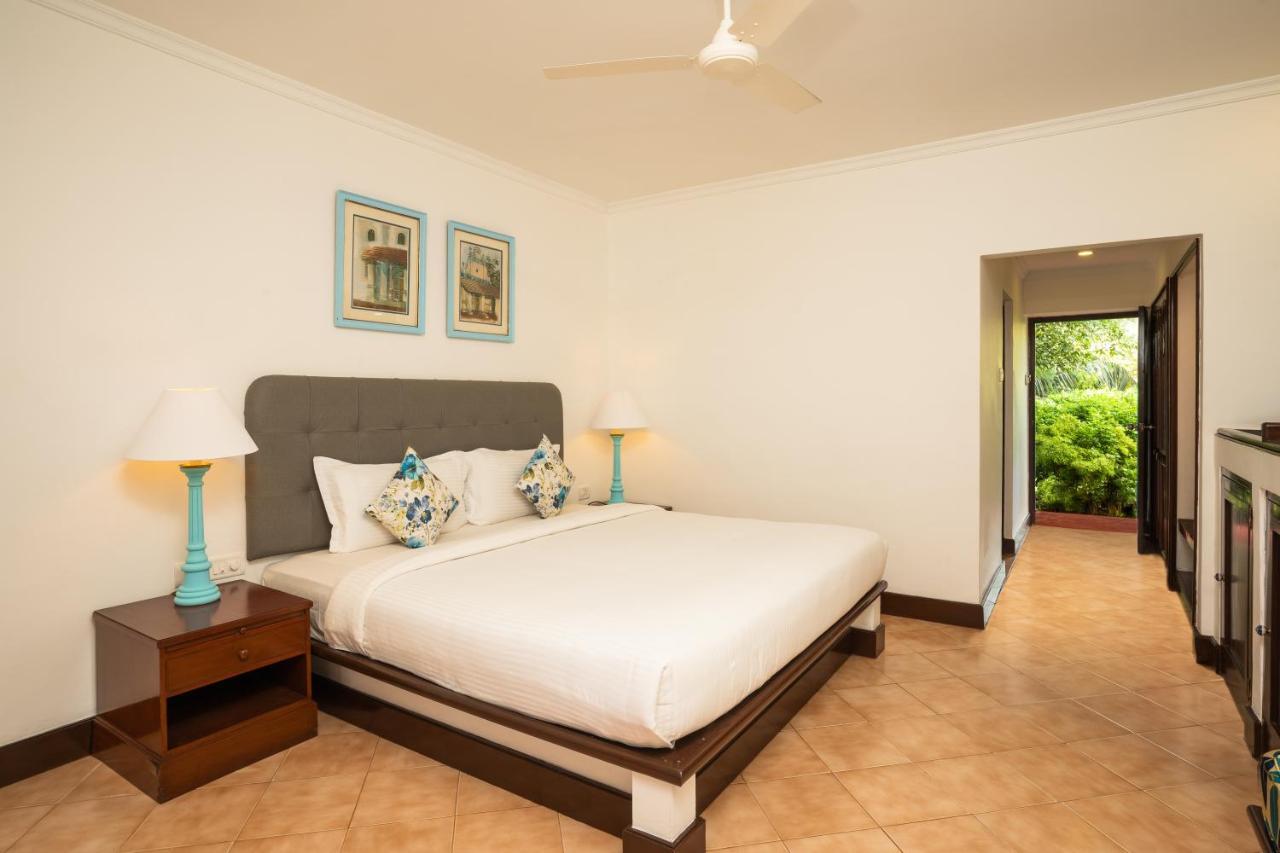 Coconut Grove Beach Resort Kolva Kültér fotó