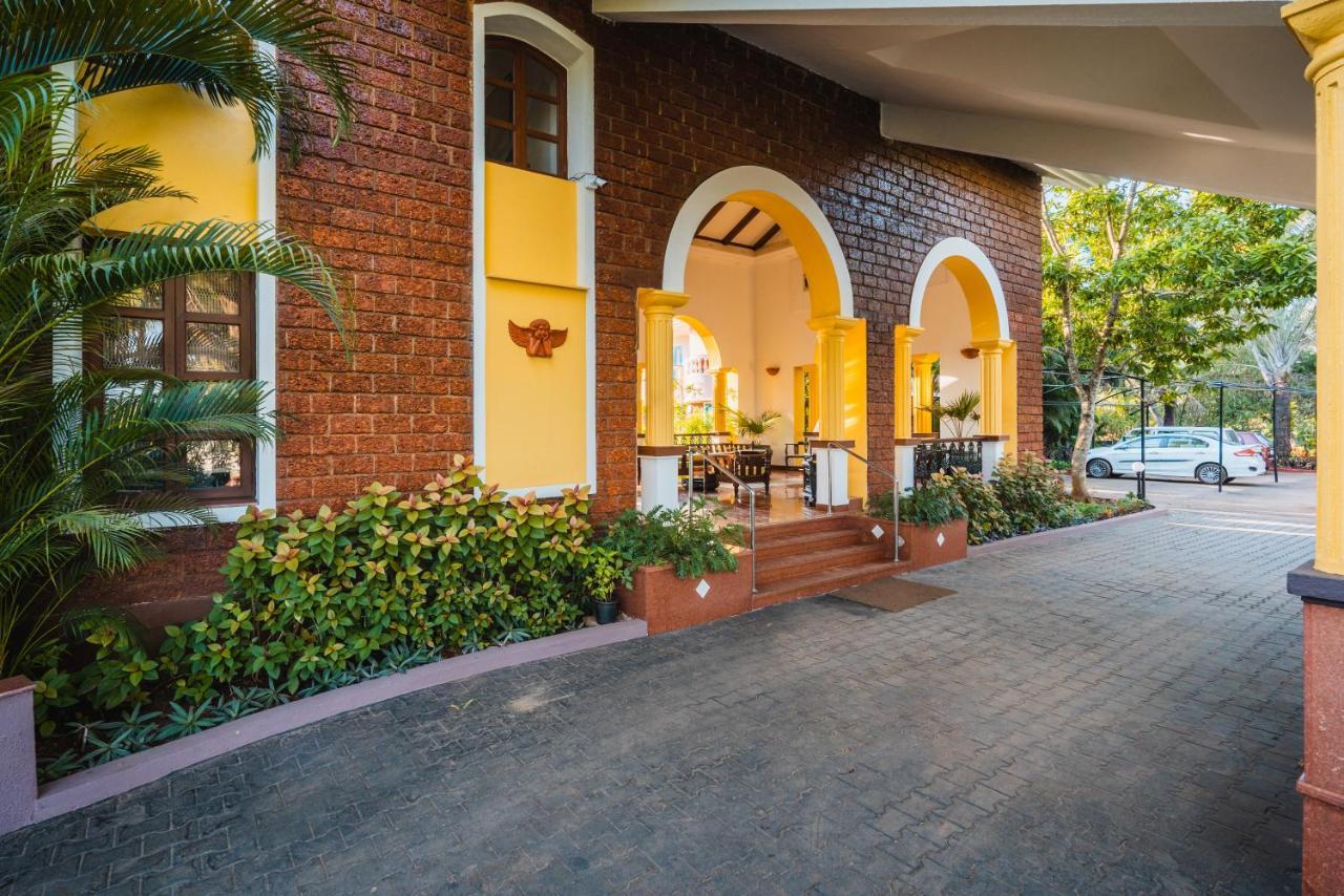 Coconut Grove Beach Resort Kolva Kültér fotó
